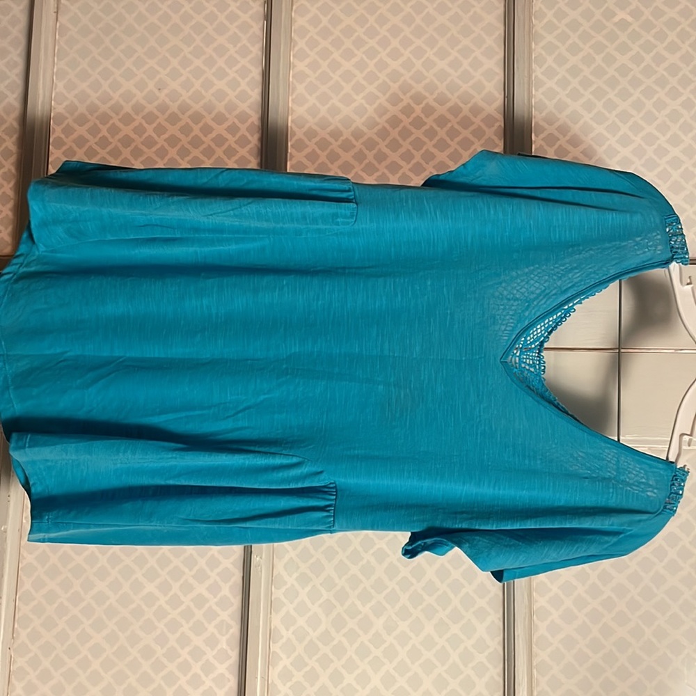 Dots crochet back top